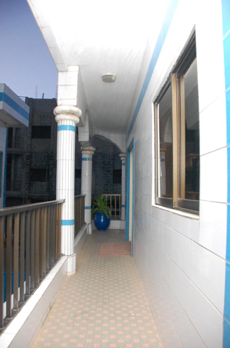 Hôtel Ayélawadjè Cotonou - Housity