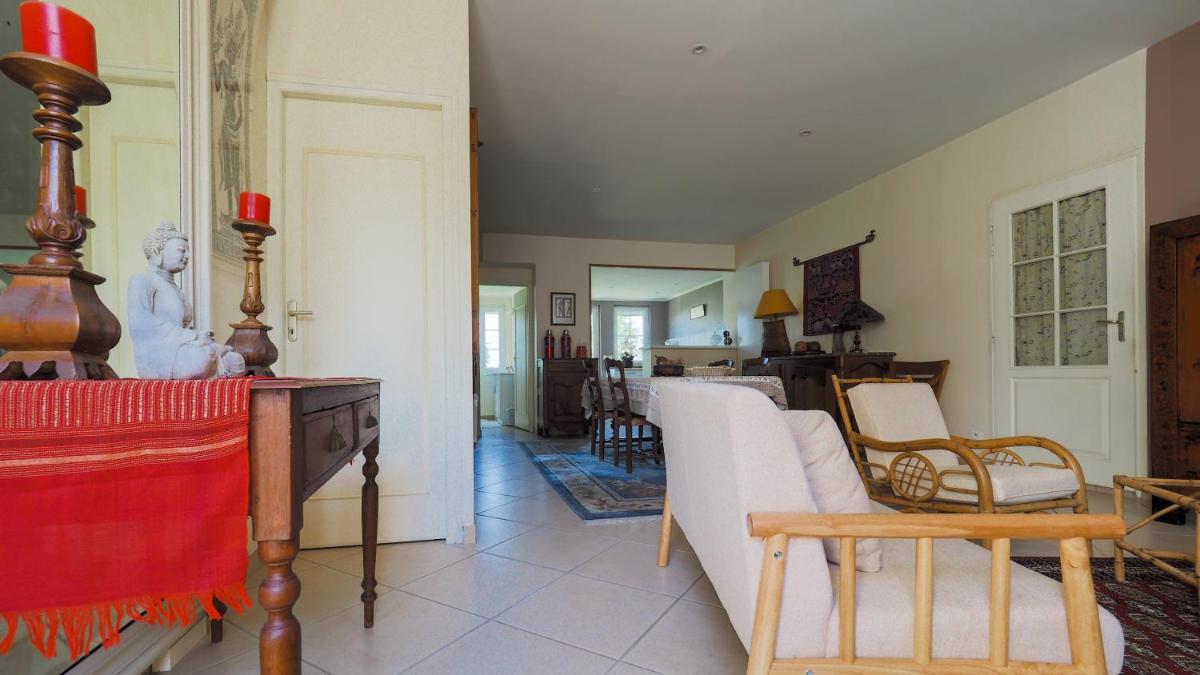 Maison Saloine - Housity