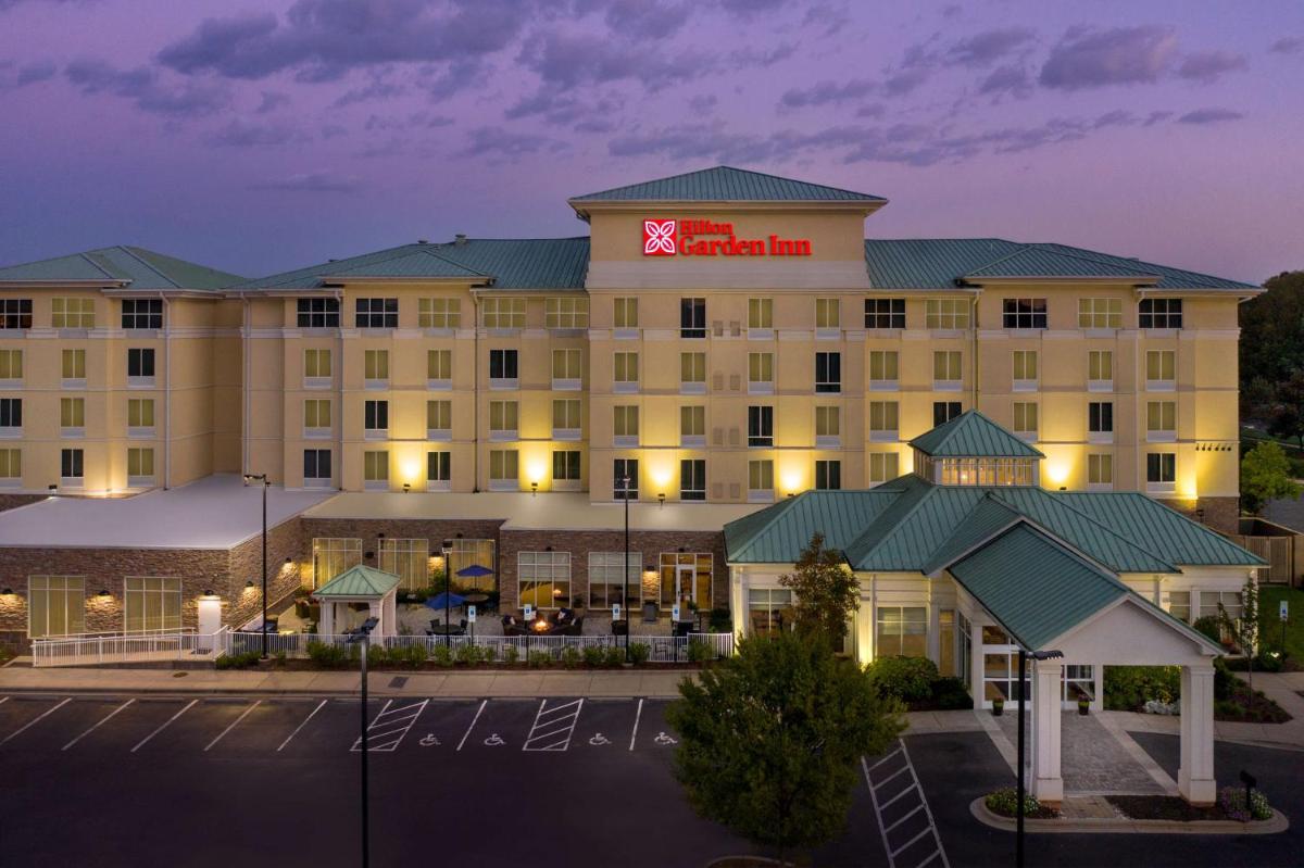 Hilton Garden Inn Charlotte Airport - Hizvo