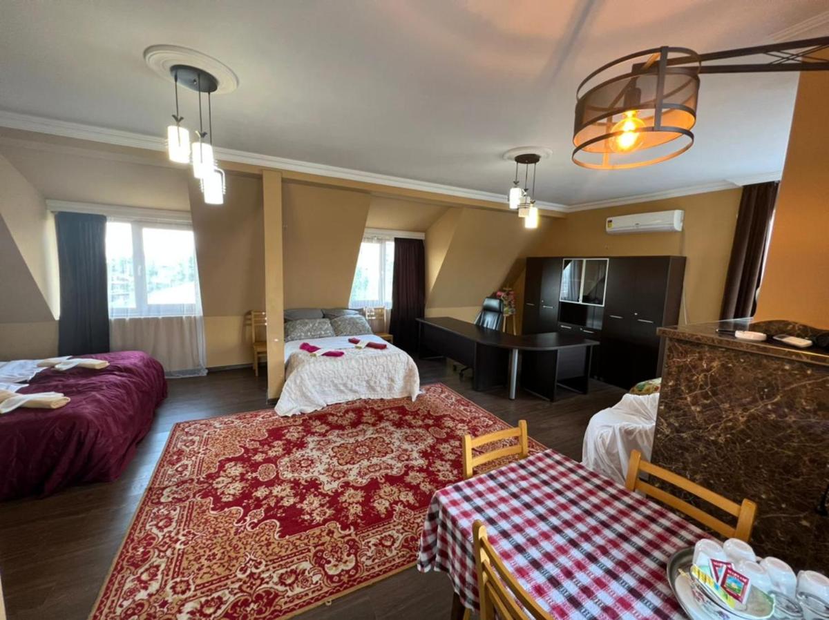 Tbilisi Funduki Guest House - Housity