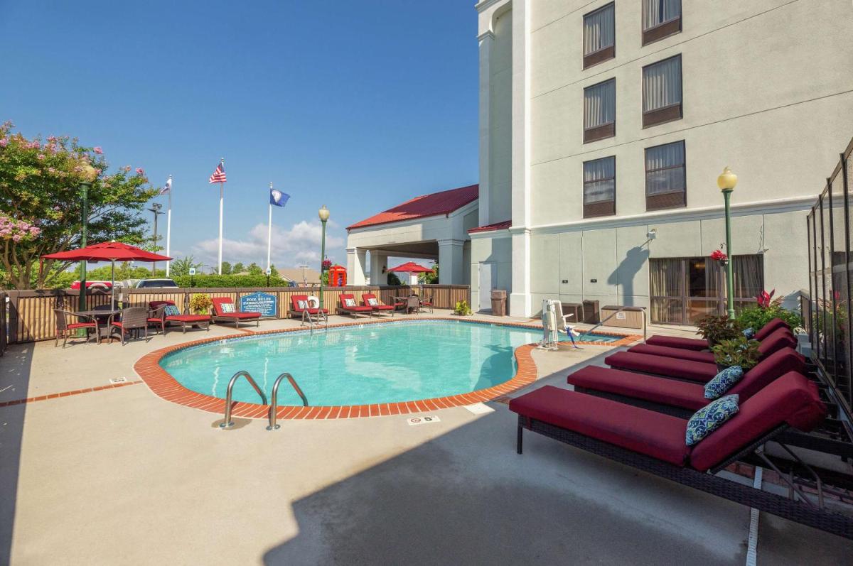 Hampton Inn Christiansburg/Blacksburg - Housity