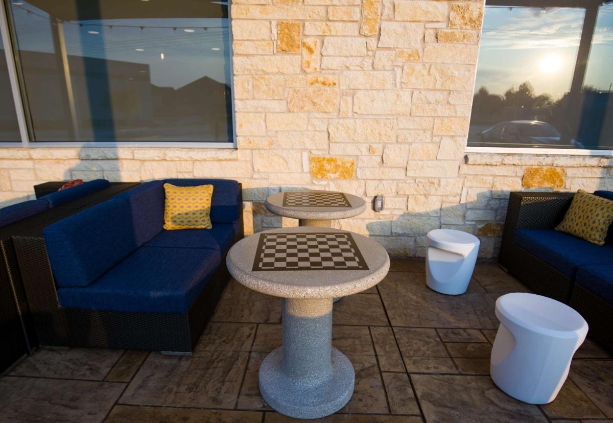 Tru By Hilton Allen Dallas, Tx - Housity