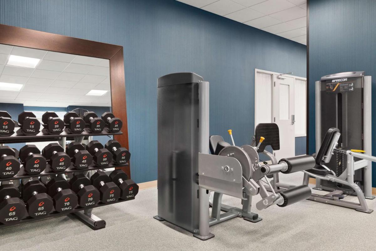 Homewood Suites By Hilton Arlington Rosslyn Key Bridge - Housity