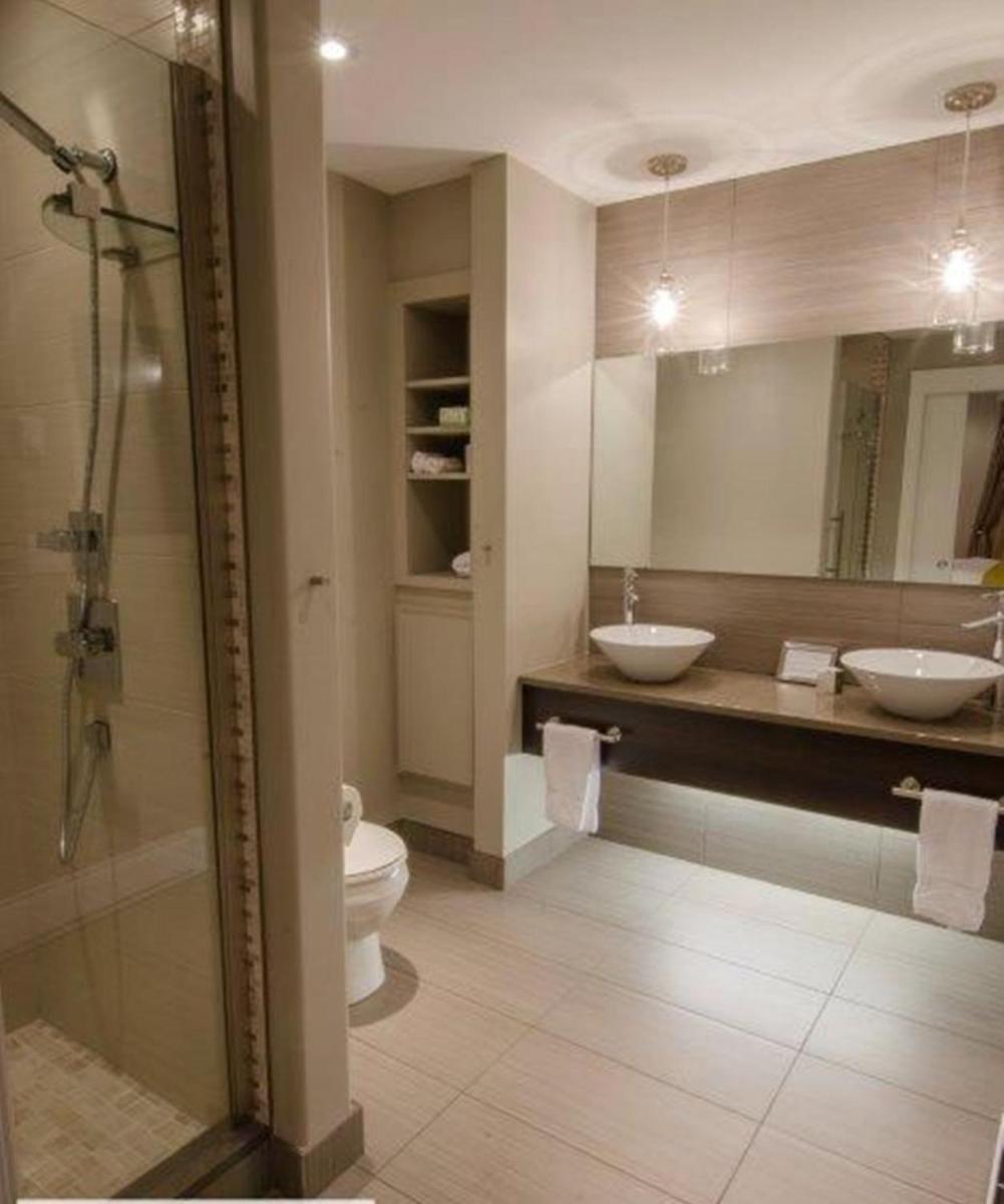 Around the Sea - Cana da's Rotating House, Suites & Tours - Housity