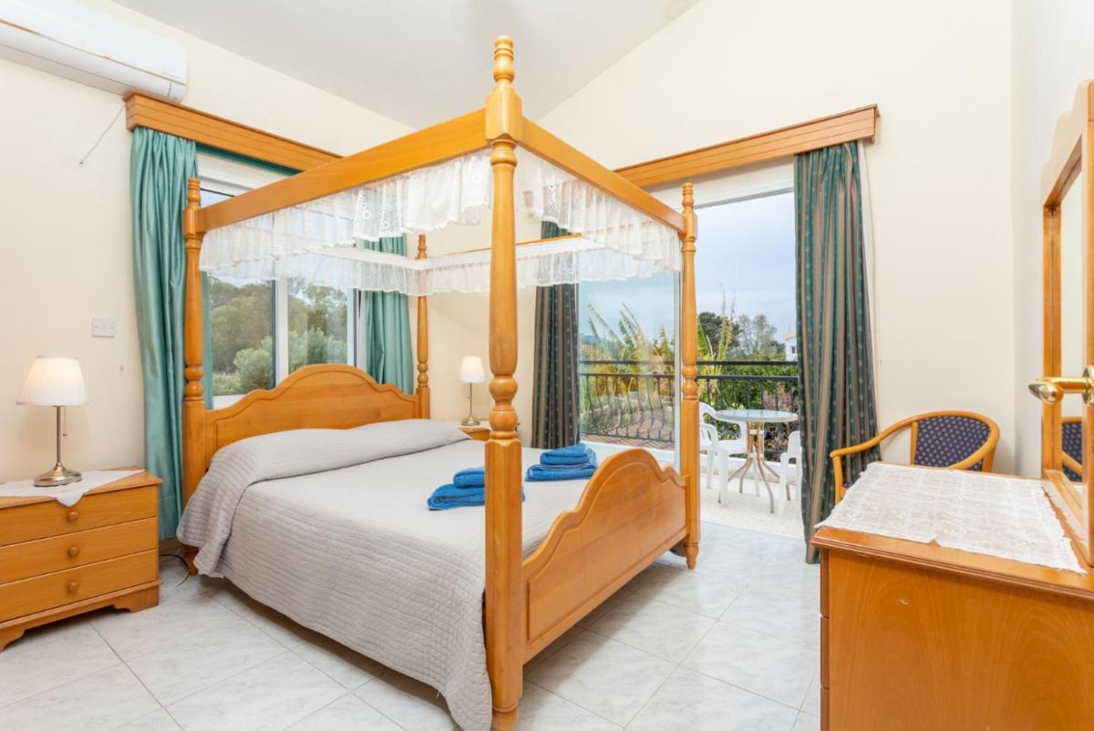 Sun Beach Villa - Housity