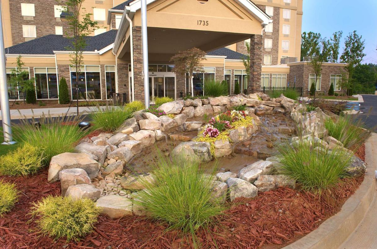 Hilton Garden Inn Gainesville - Housity