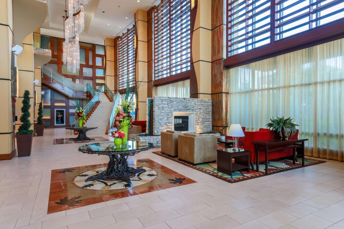 Hilton Branson Convention Center - Housity