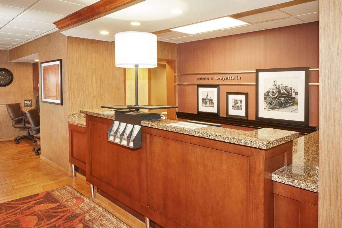 Hampton Inn Lafayette - Housity