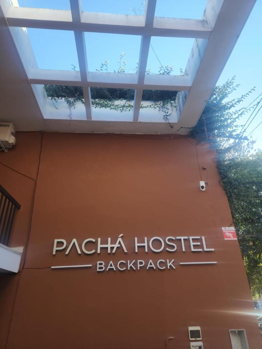 Pachá Hostel Backpack - Housity