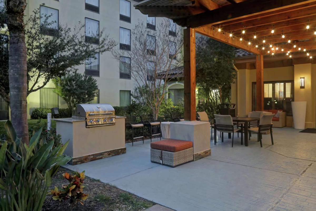 Homewood Suites by Hilton McAllen - Housity