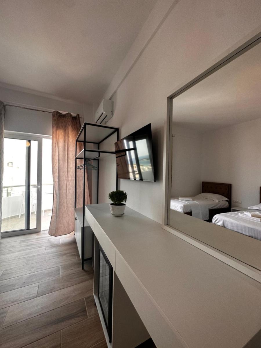 Hotel Belle Vue - Housity