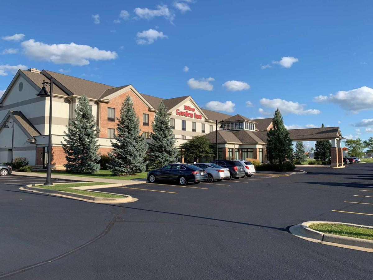 Hilton Garden Inn Oconomowoc - Housity