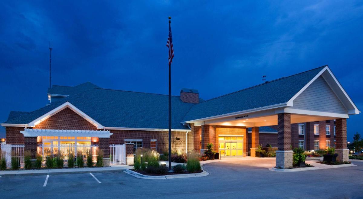 Homewood Suites by Hilton Madison West - Housity