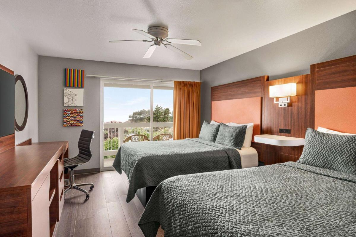 Travelodge by Wyndham Depoe Bay - Housity