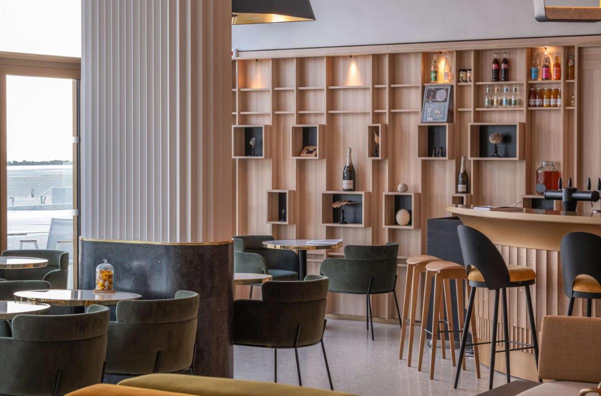Boissons dans l'établissement Radisson Blu Grand Hotel & Spa, Malo-Les-Bains