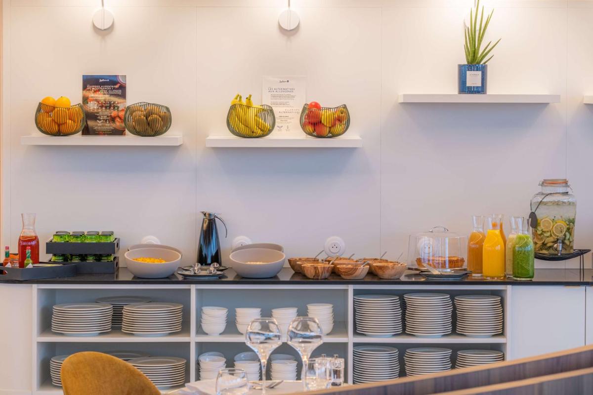 Nourriture dans l'hôtel ou à proximité