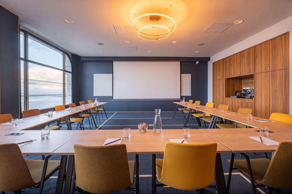 Espace de conférence ou salle de réunion dans l'établissement Radisson Blu Grand Hotel & Spa, Malo-Les-Bains