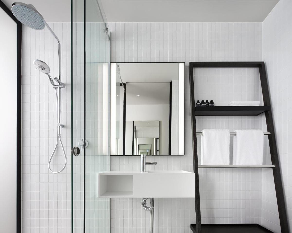 Suitetrails - Little National Hotel Canberra
