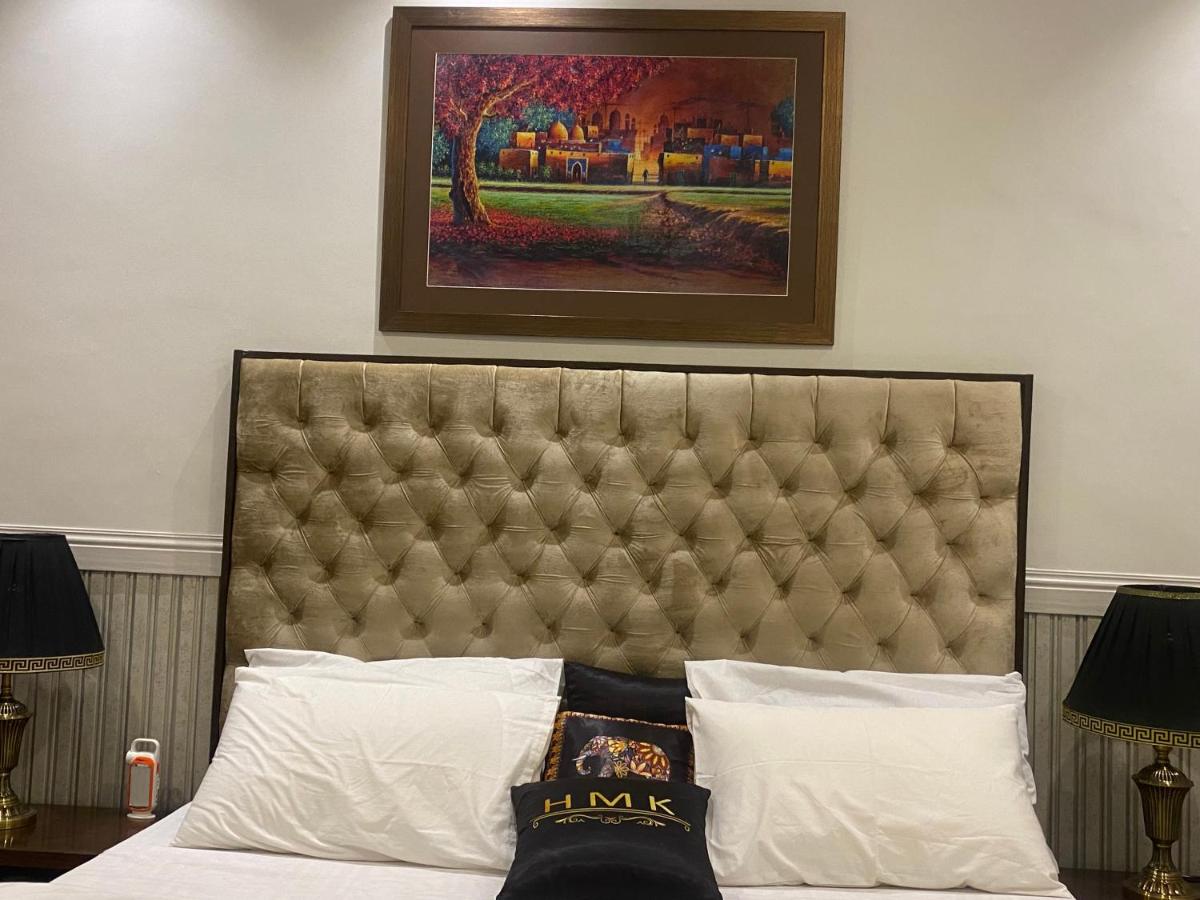 Hotel Milton - Housity