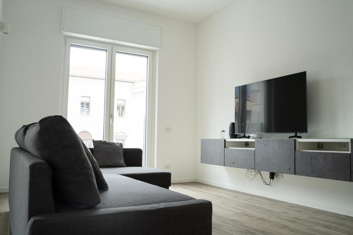 [Piazza XX settembre] - feel the centre - Housity