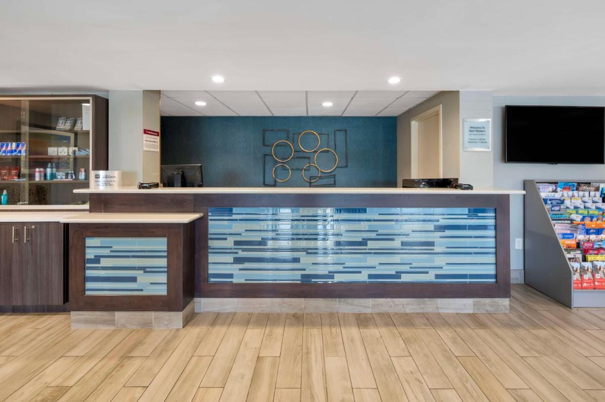 Best Western Plus Alexandria Fort Belvoir - Housity