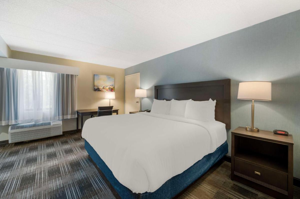 Best Western Plus Alexandria Fort Belvoir - Housity