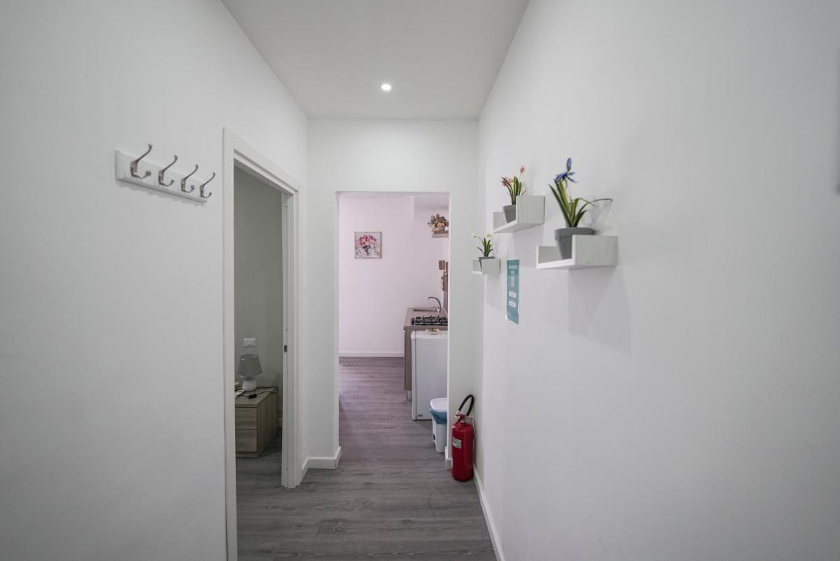 Suitetrails - Capodichino Apartment 127 - 20