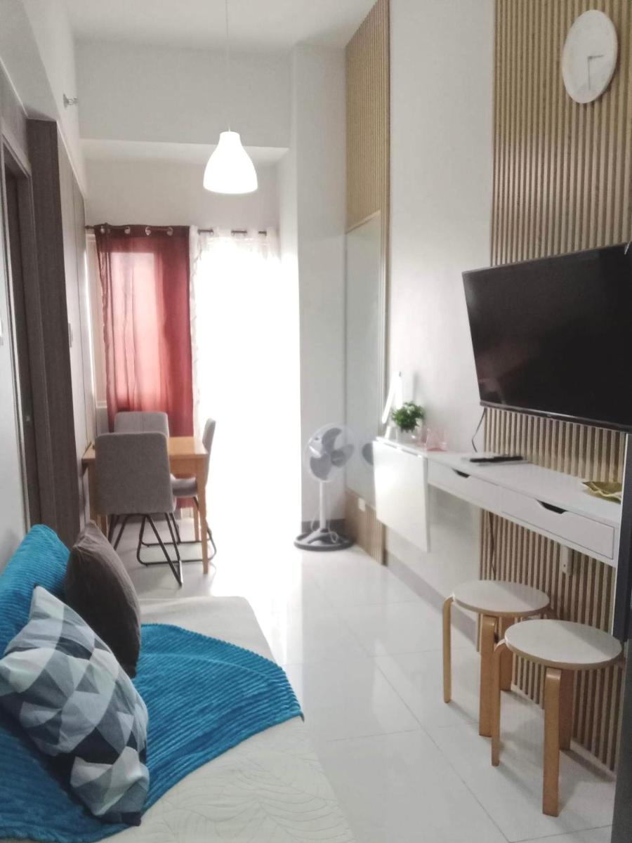Penthouse at the Coast with Prime and DisneyPlus - Housity
