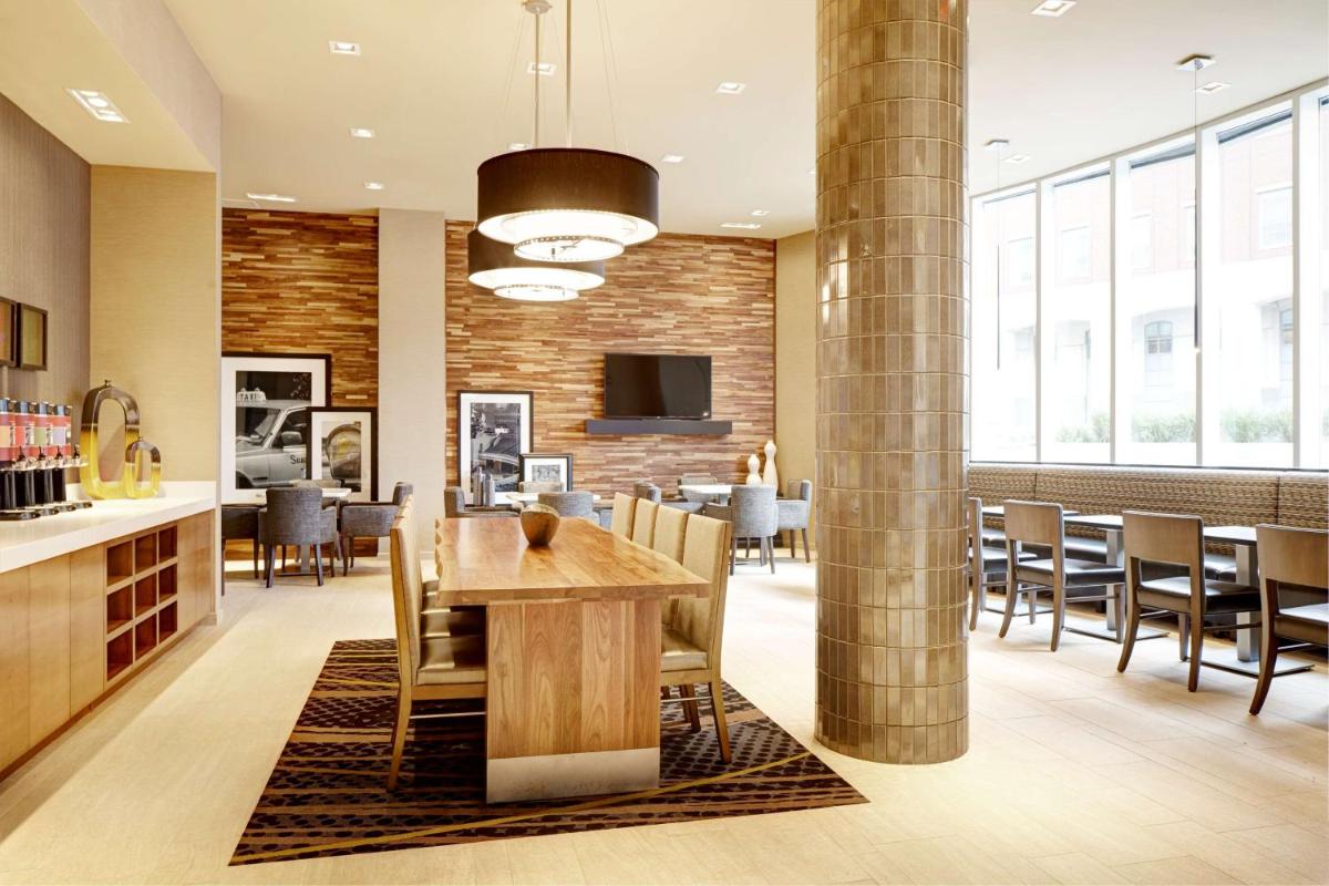 Hampton Inn Brooklyn Downtown - Housity