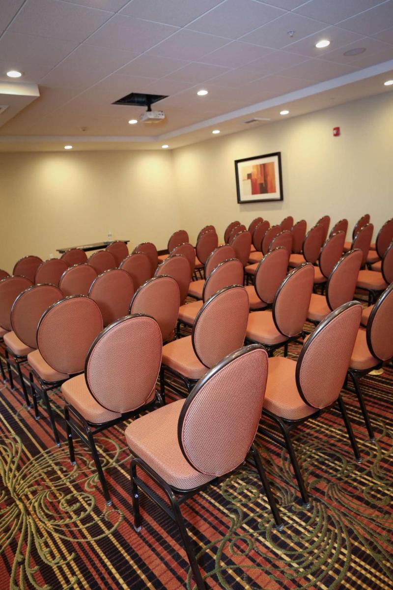 Hampton Inn Union City - Housity