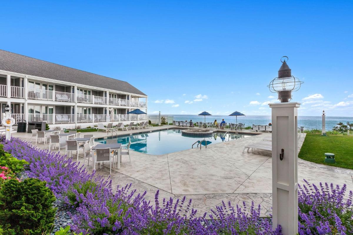 Pelham House Resort - Housity