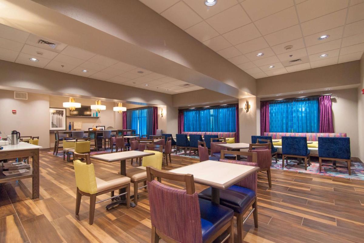 Hampton Inn Norwich - Housity