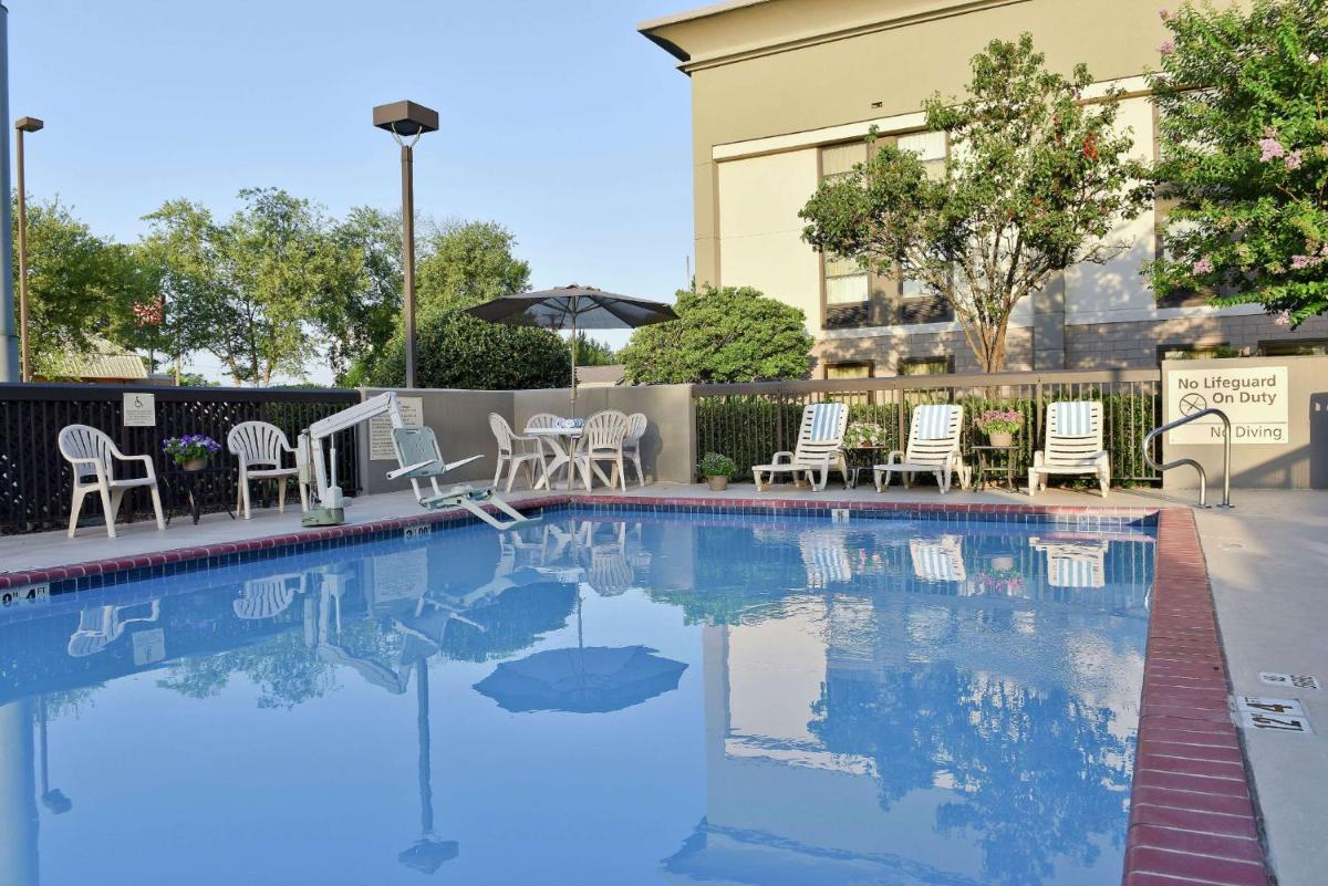Hampton Inn Ruston - Housity