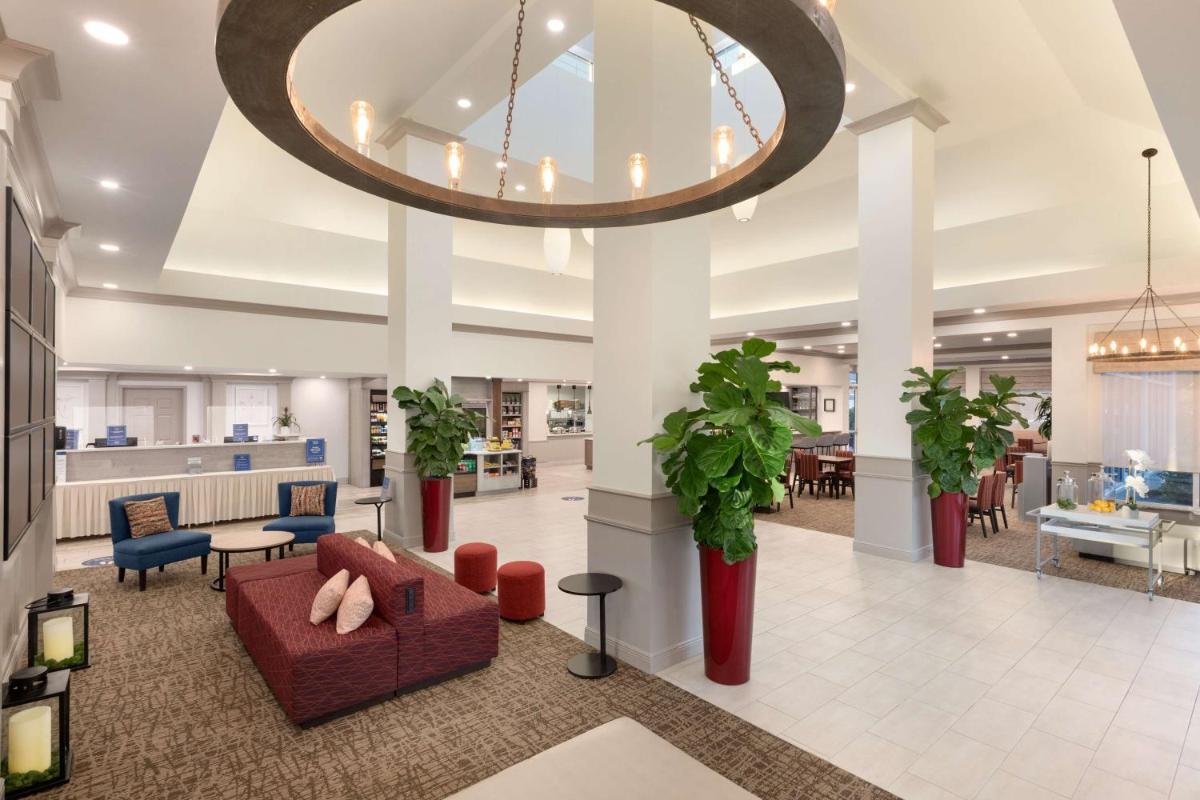 Hilton Garden Inn Fort Myers Airport/FGCU - Housity