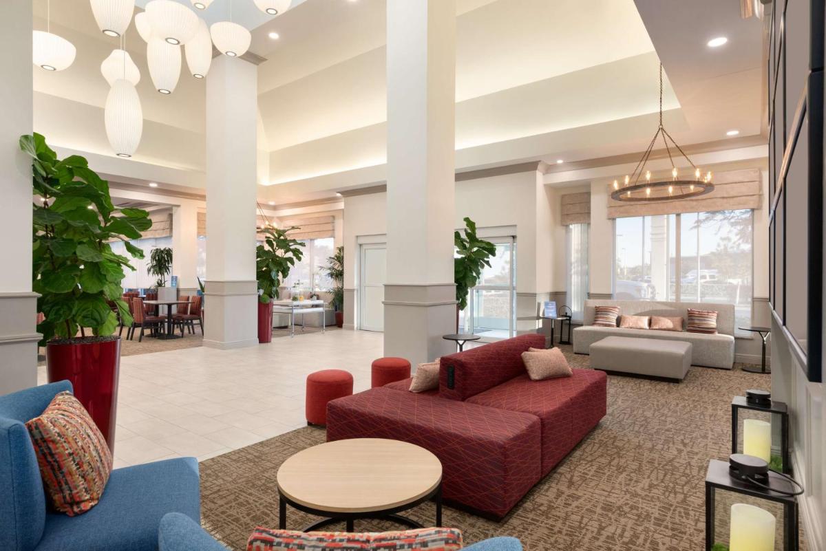Hilton Garden Inn Fort Myers Airport/FGCU - Housity