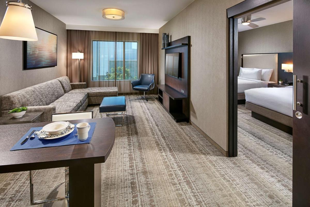 Homewood Suites by Hilton San Diego Downtown/Bayside - Housity