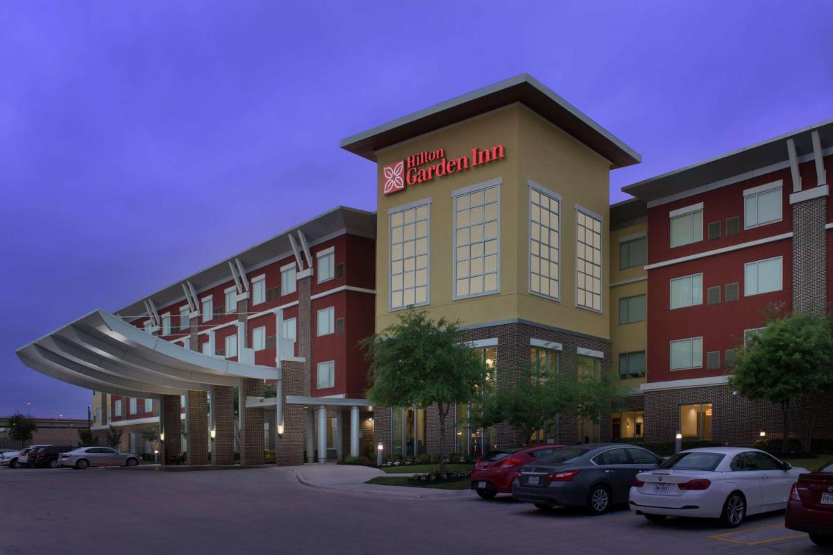 Hilton Garden Inn San Antonio Airport South - Housity