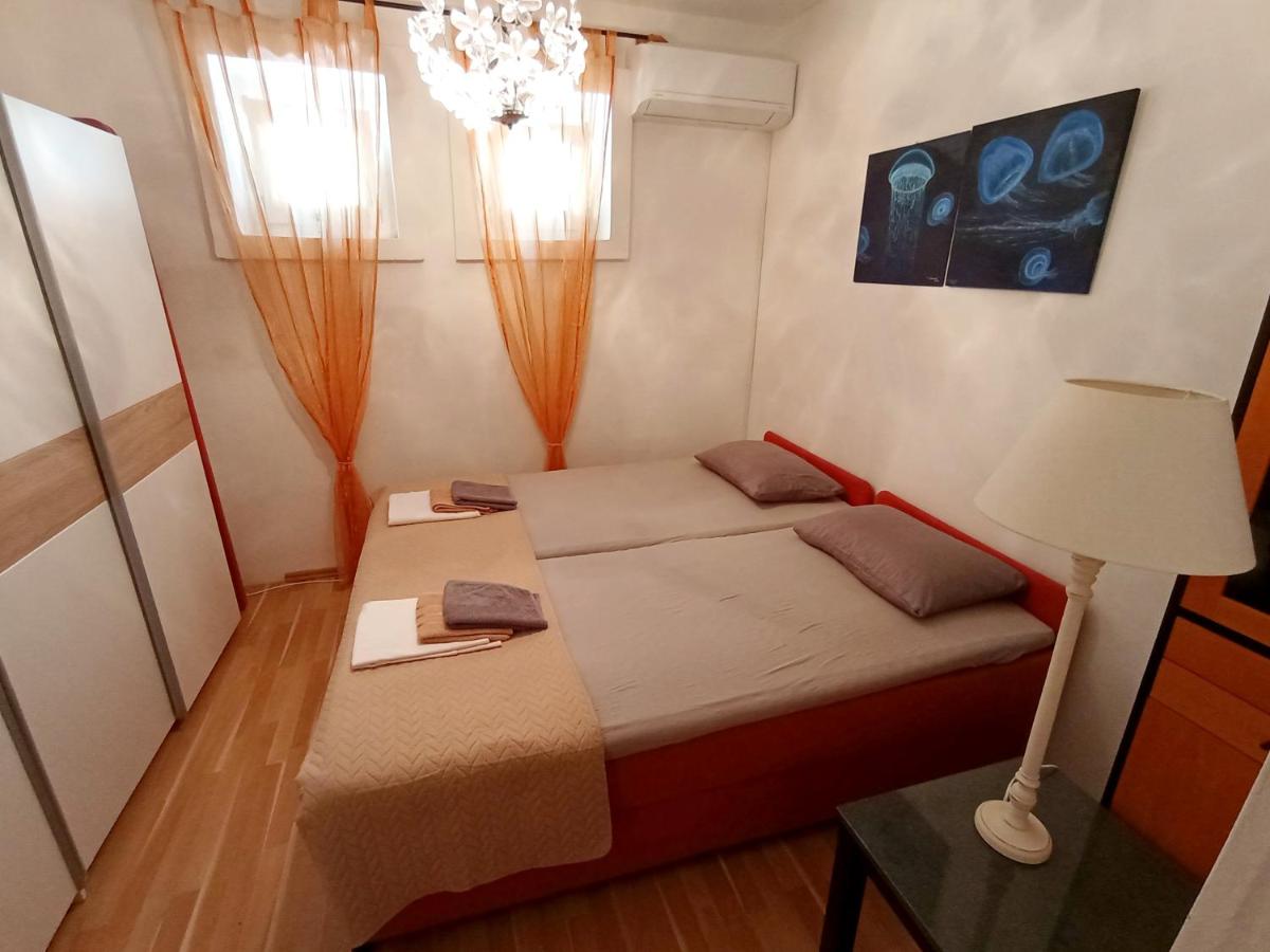 Small cosy apartment in Novi Vinodolski - Hizvo
