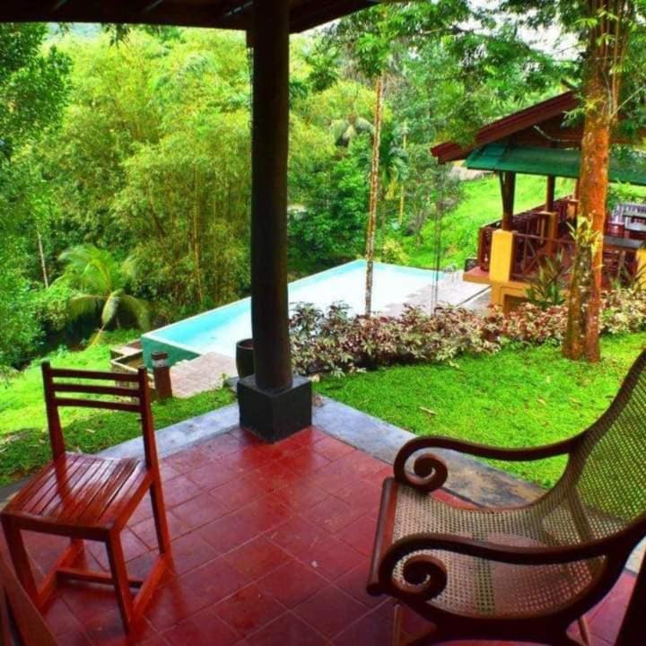 Bopath Falls Rock Chalets - Housity