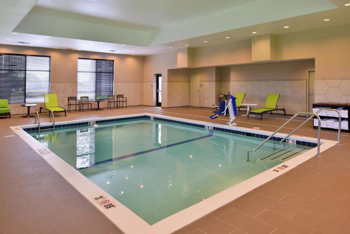 Hampton Inn & Suites Saint Paul Oakdale Woodbury - Housity