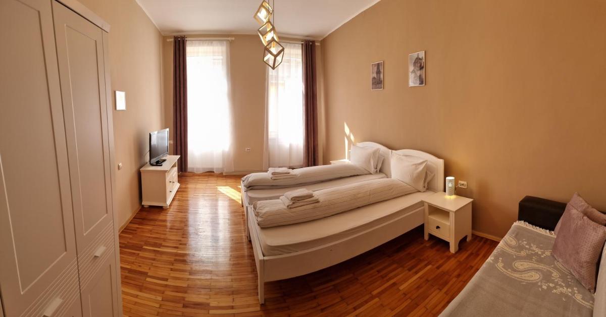 Fabini Apartments - Housity