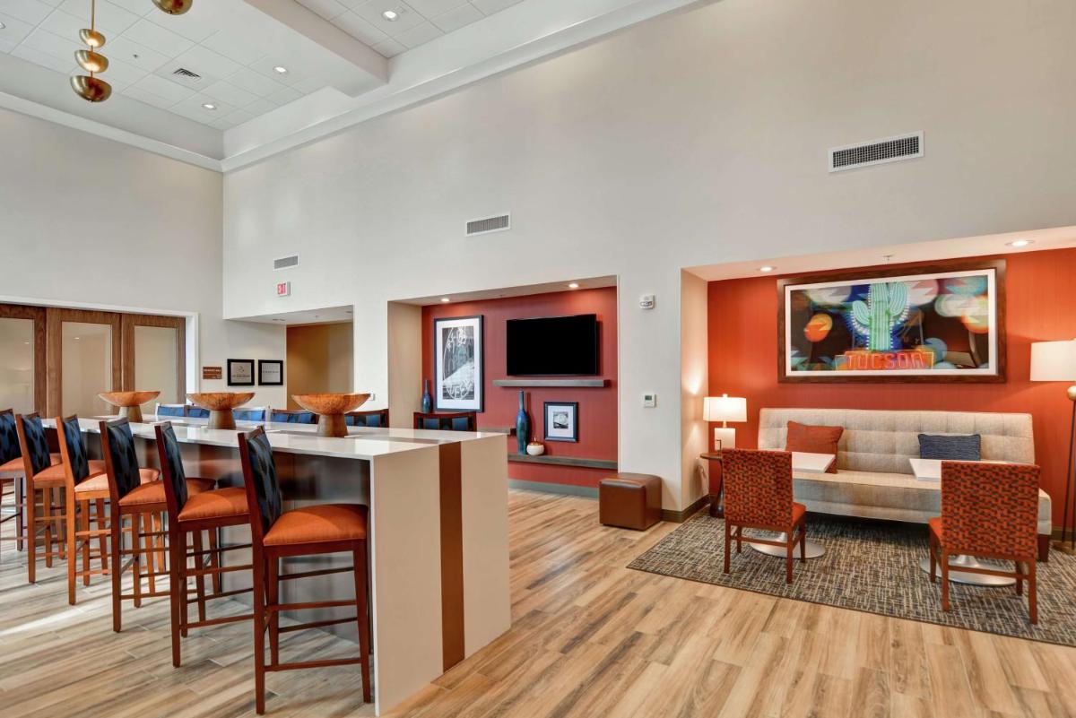 Hampton Inn & Suites Tucson Marana - Housity