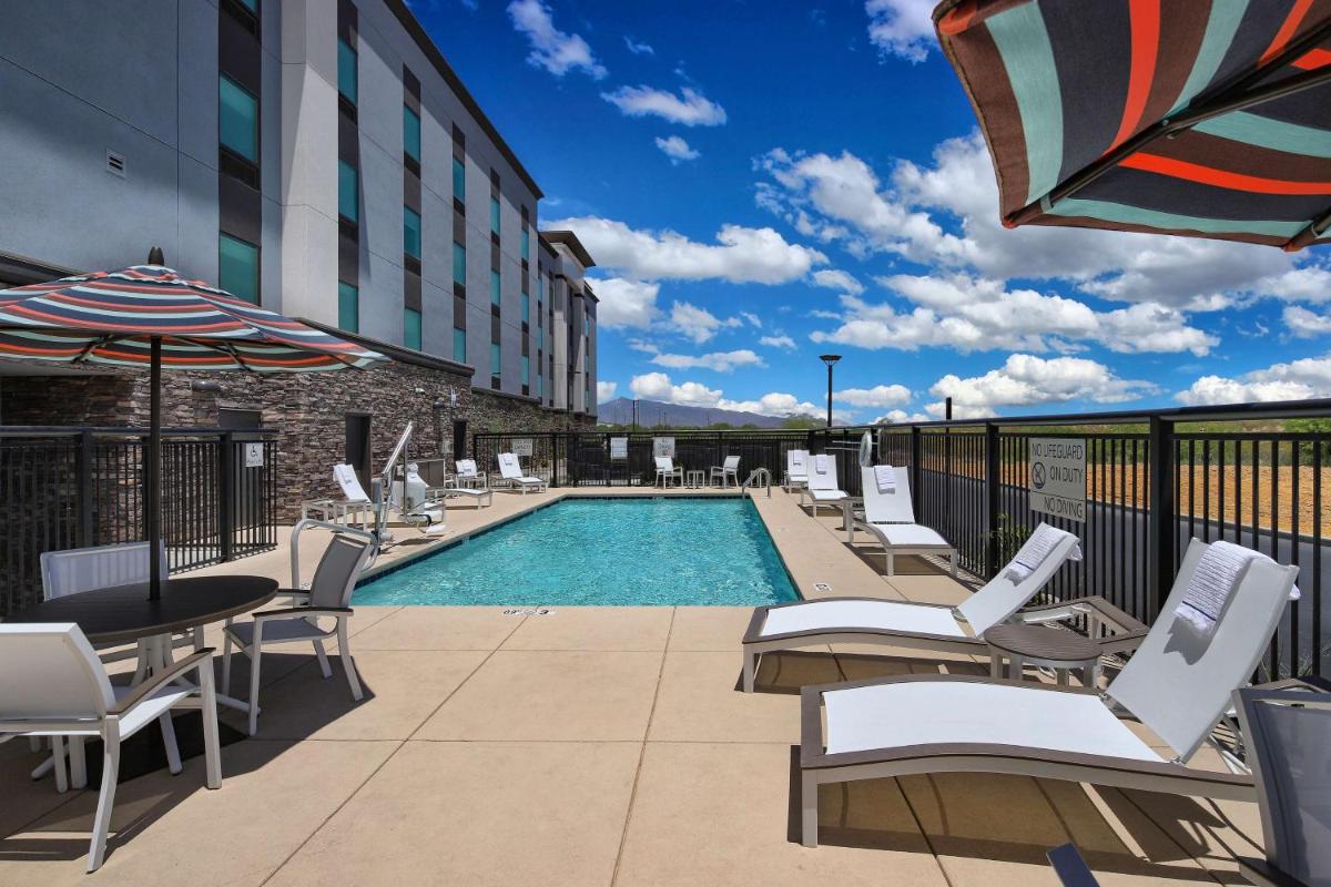 Hampton Inn Suites Tucson Tech Park - Housity