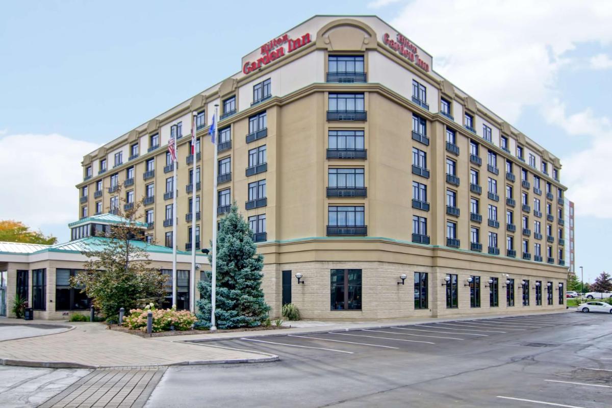 Hilton Garden Inn Toronto/Markham - Housity