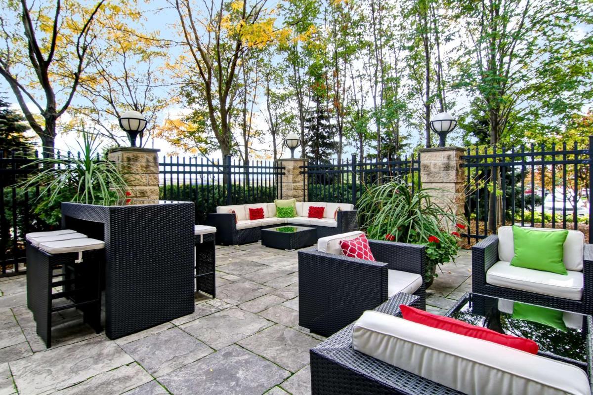 Hilton Garden Inn Toronto/Markham - Housity