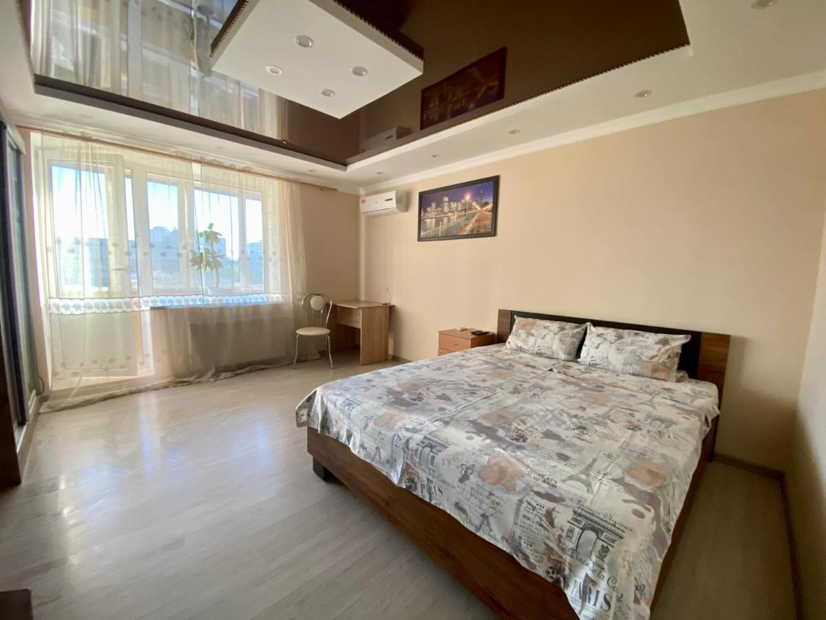 Suitetrails - Apartment on Khreshchatyk 200 center