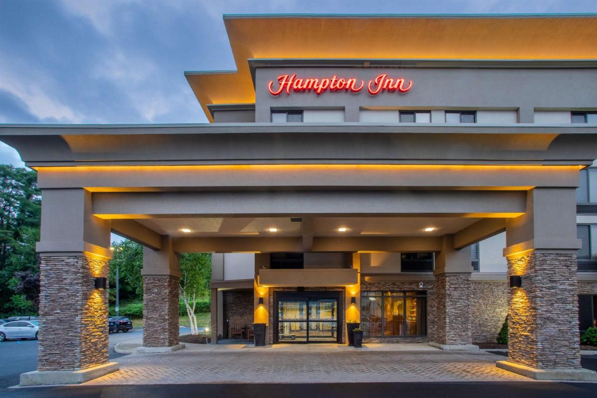 Hampton Inn Fishkill - Housity