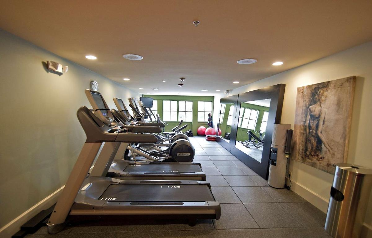 DoubleTree by Hilton Huntsville-South - Housity