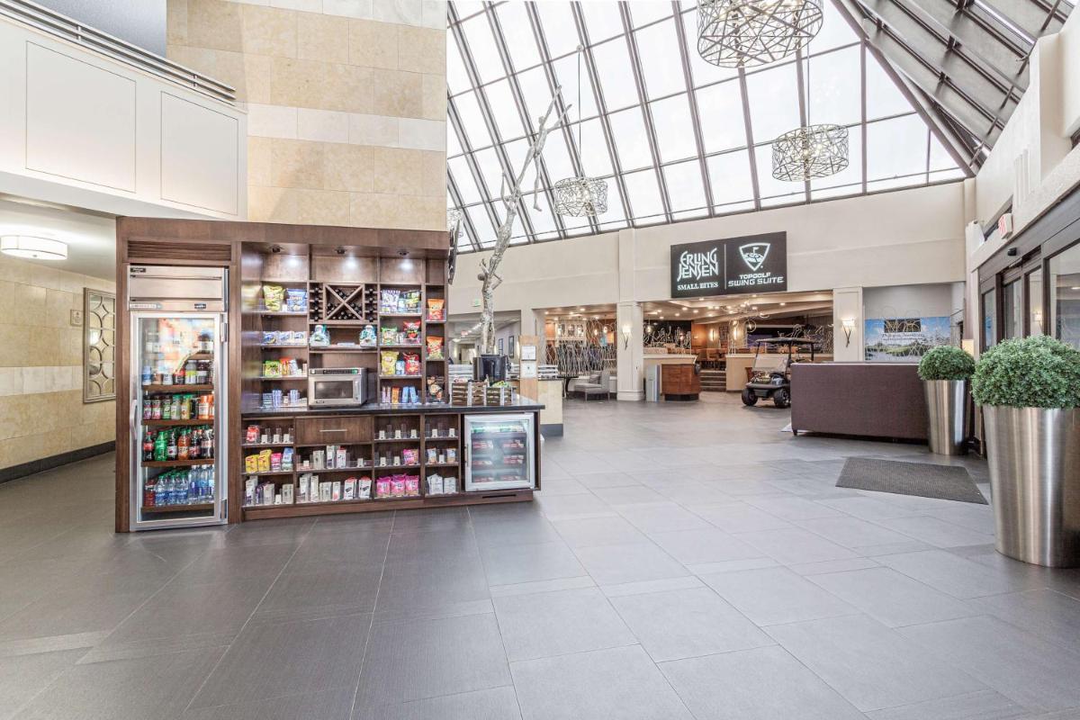 DoubleTree by Hilton Memphis - Housity