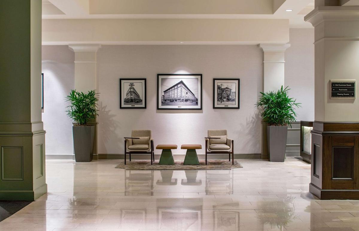 Hilton Richmond Downtown - Housity